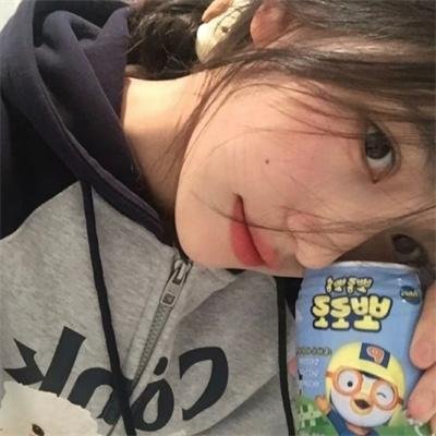 闪婚后老公天天给钱花